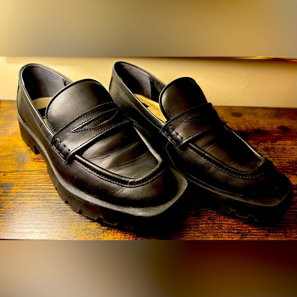 Dolce Vita Women’s 9 1/2 Wide Width Lug Sole Loafers